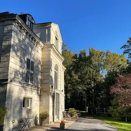 Domaine De Couette-café 3*